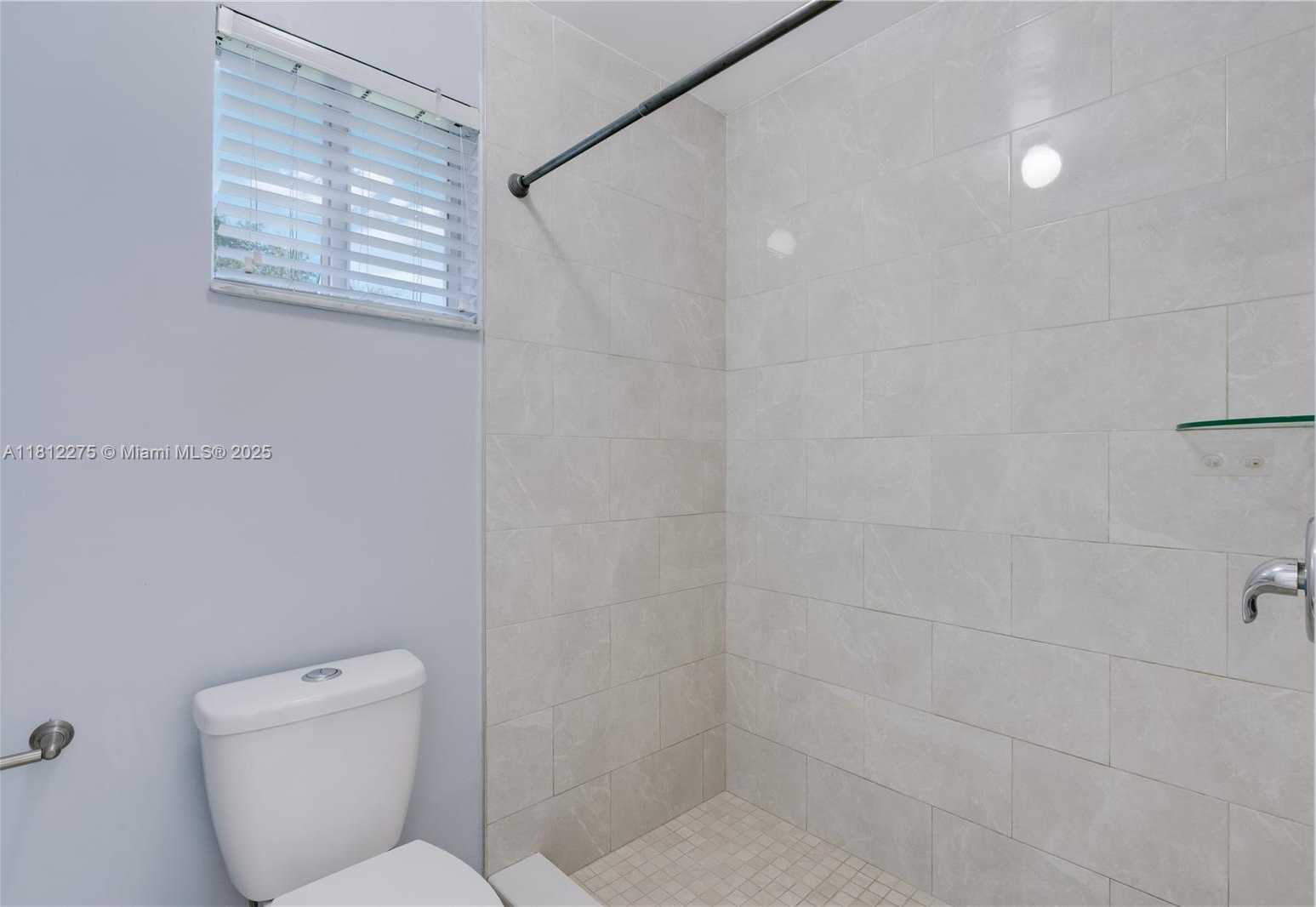 Small Image of 13922 SOUTH WEST 178TH ST, Miami Number 20