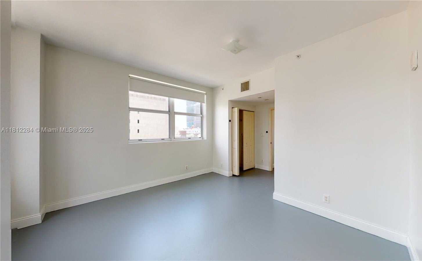 Small Image of 111 EAST FLAGLER ST #810, Miami Number 11