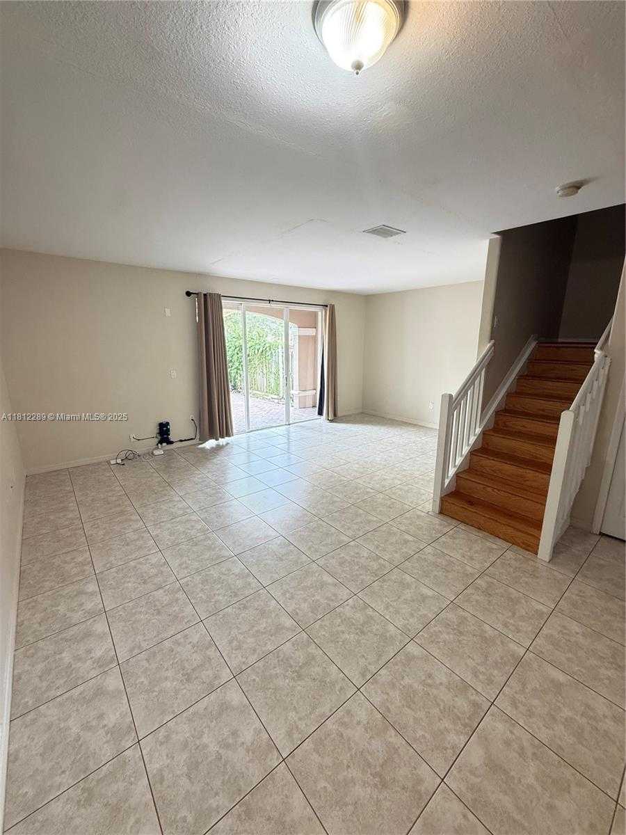Small Image of 9044 SOUTH WEST 153RD CT, Miami Number 3