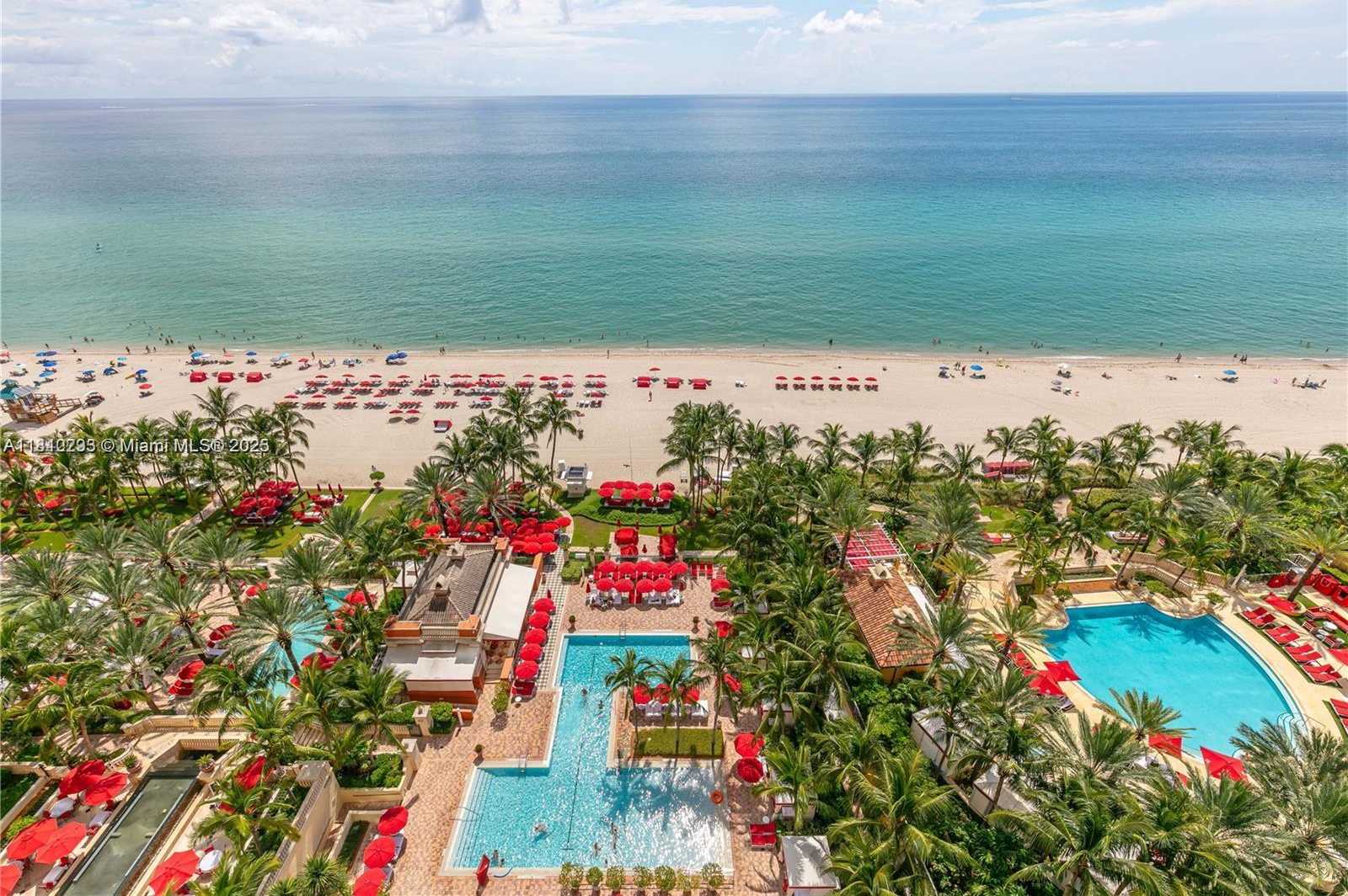 Small Image of Sunny Isles Beach Number 12