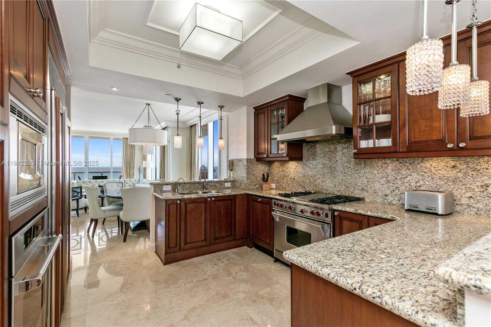 Small Image of Sunny Isles Beach Number 19