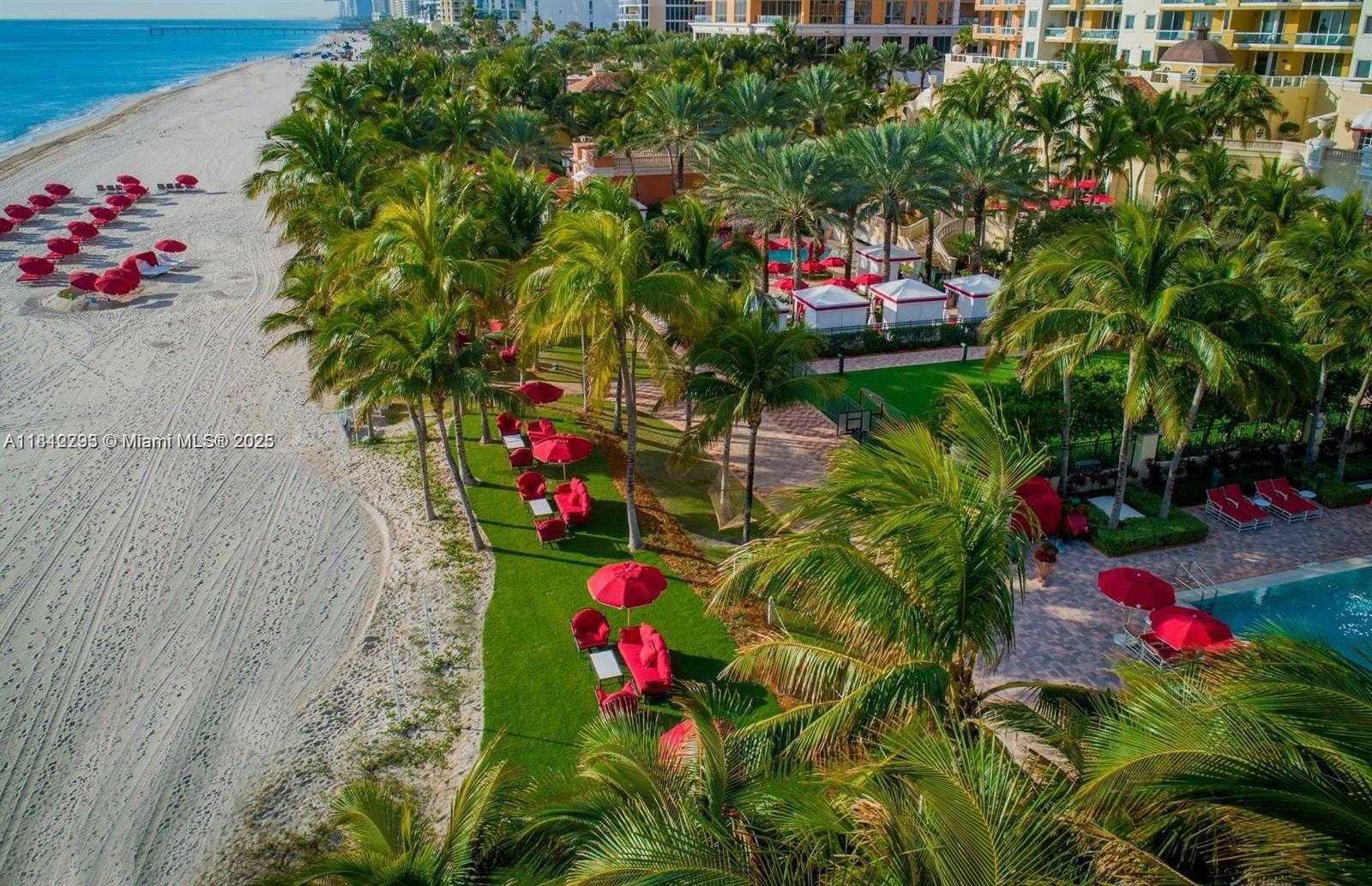 Small Image of Sunny Isles Beach Number 34