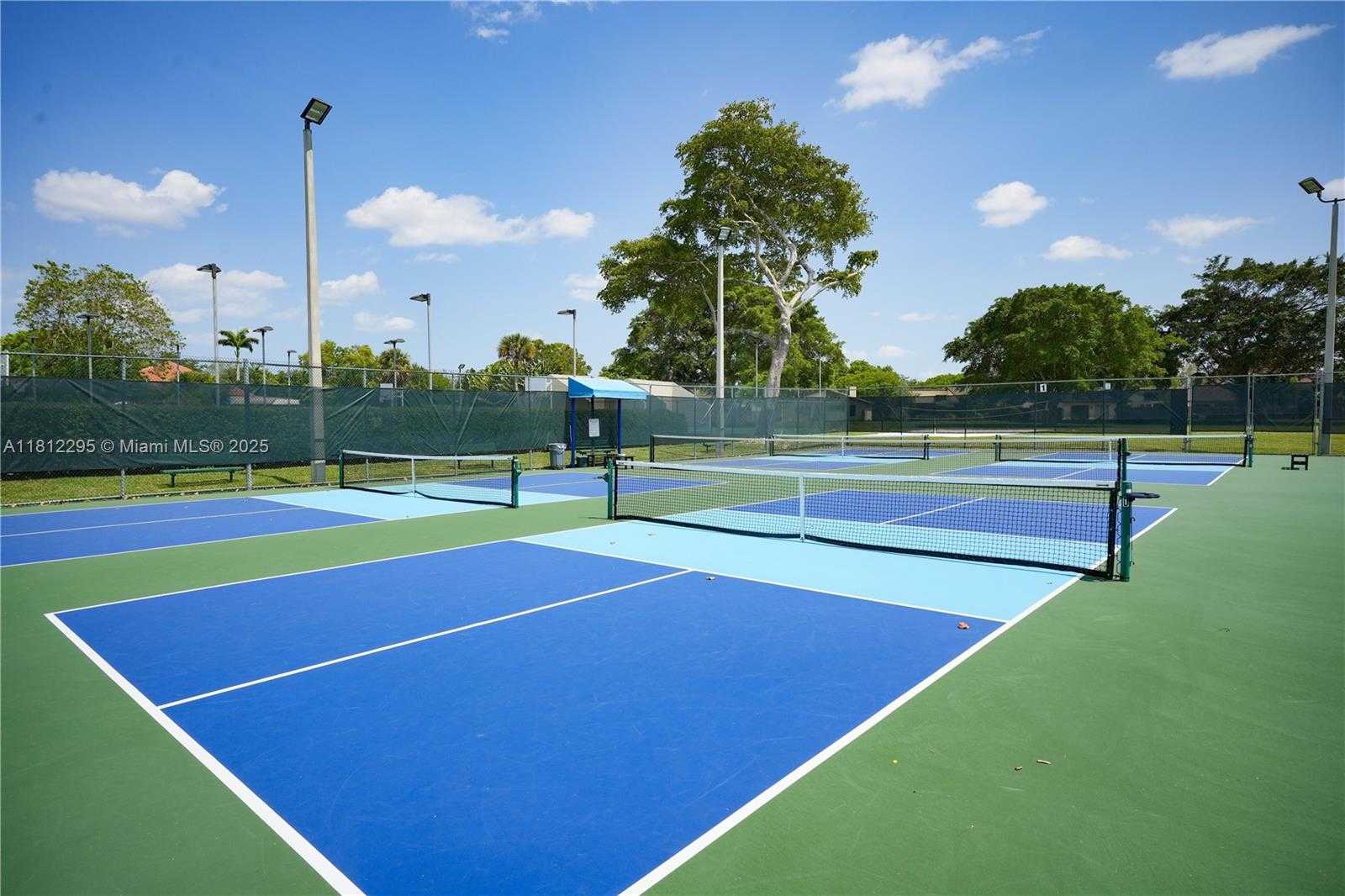 Small Image of 11054 SOUTH WEST 136TH CT, Miami Number 35