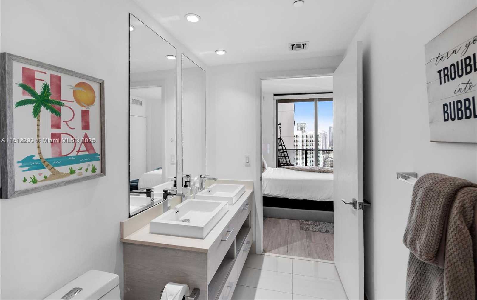 Small Image of 55 SOUTH WEST 9TH ST #3501, Miami Number 15