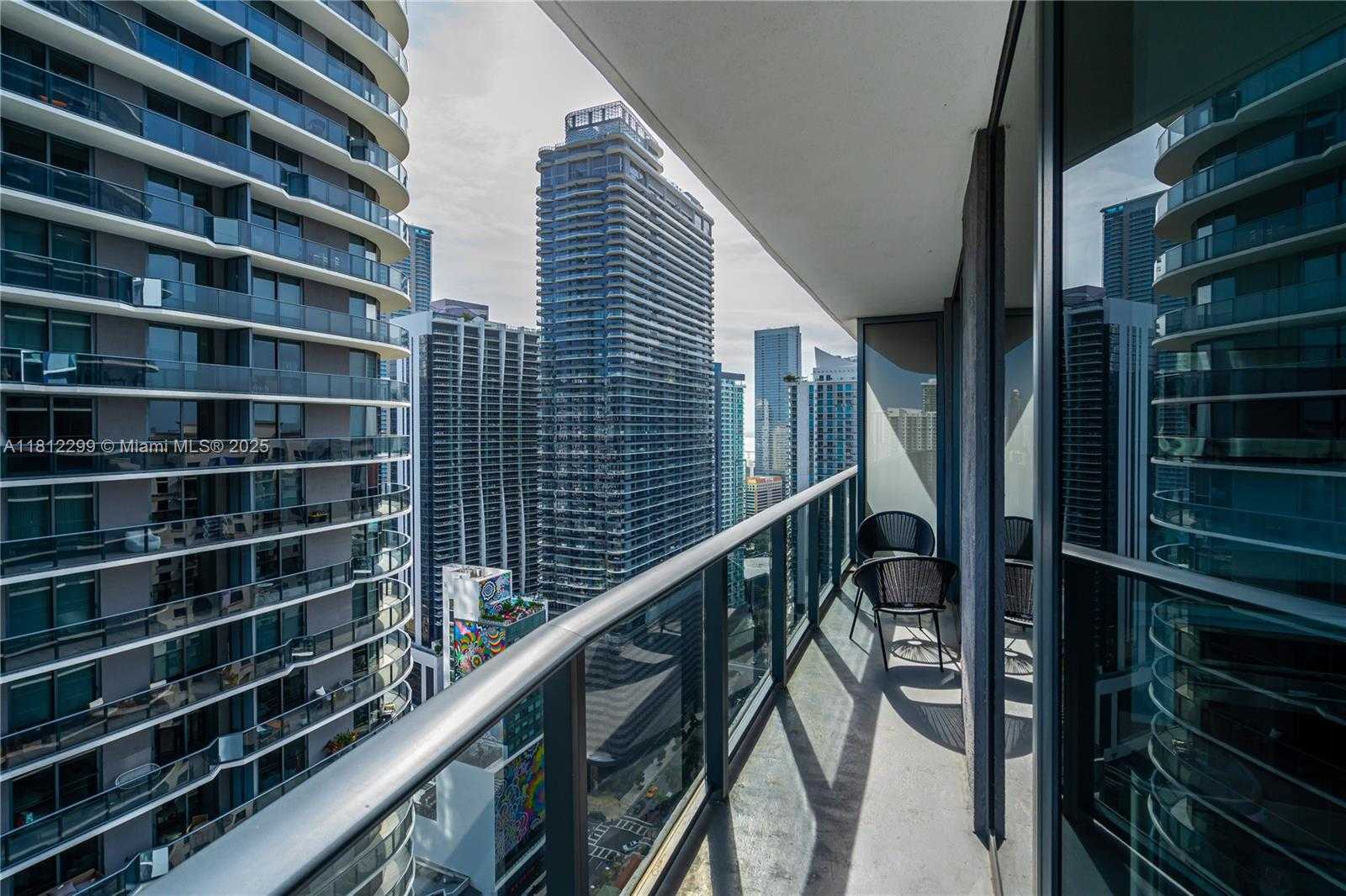 Small Image of 55 SOUTH WEST 9TH ST #3501, Miami Number 23