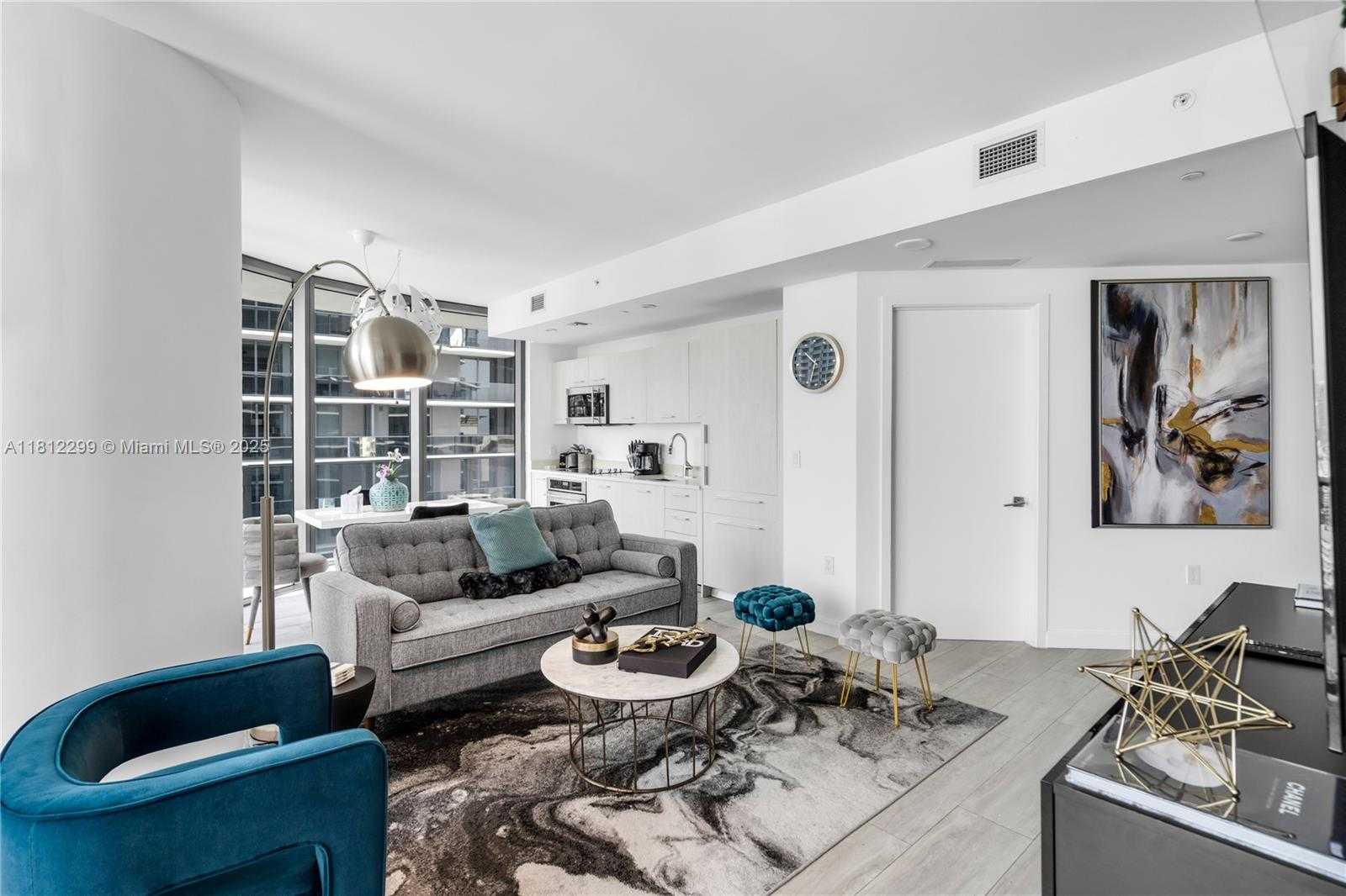 Small Image of 55 SOUTH WEST 9TH ST #3501, Miami Number 7