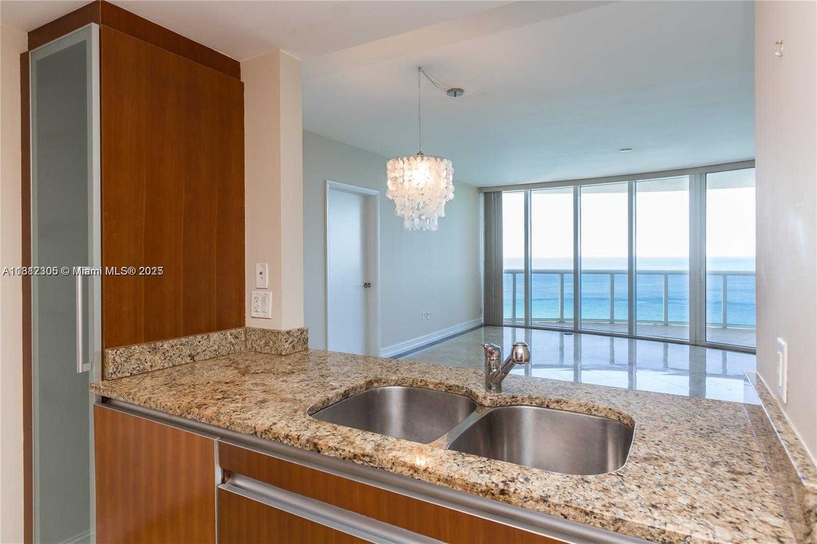 Small Image of 17201 COLLINS AVE #2108, Sunny Isles Beach Number 3