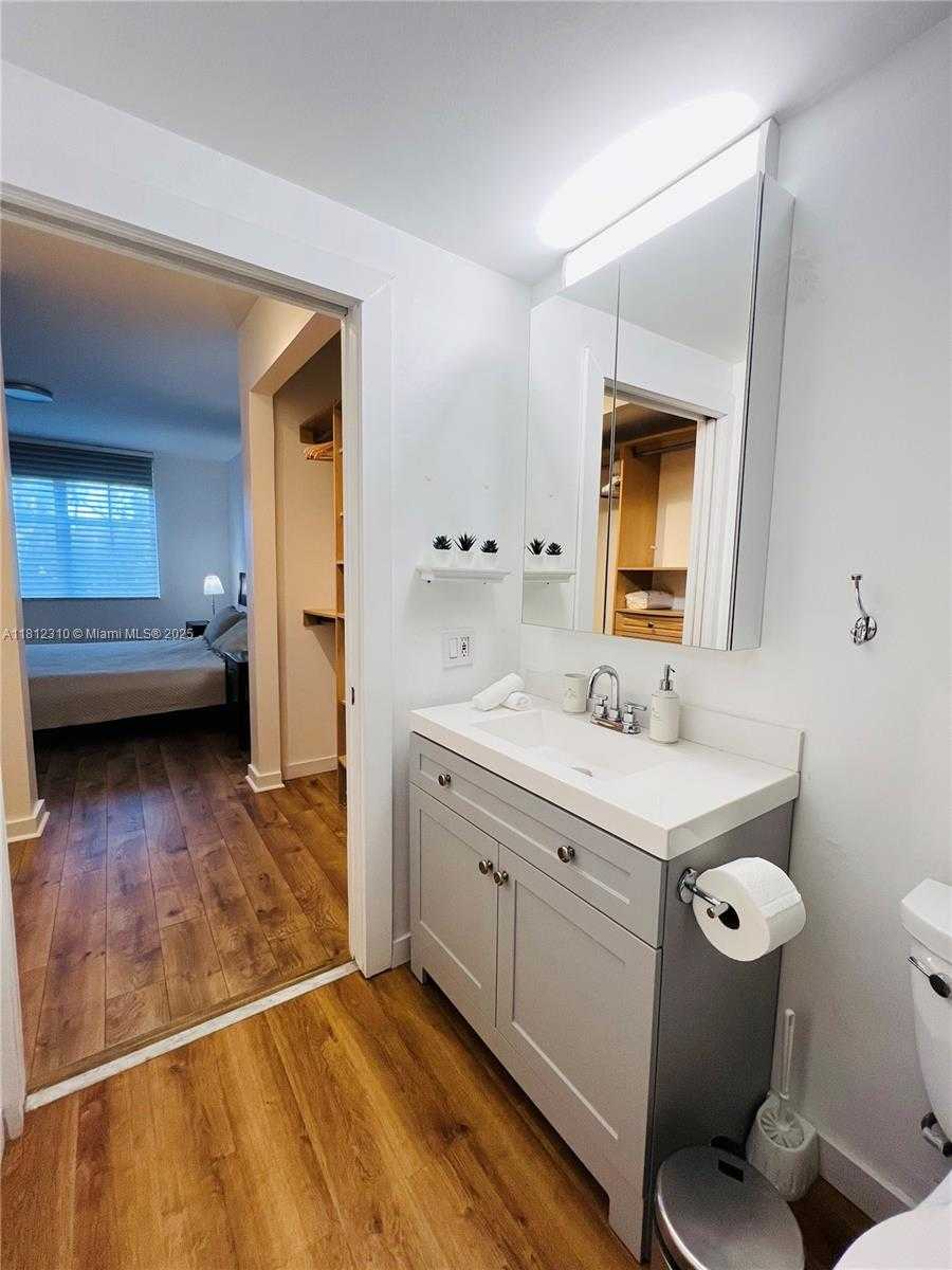 Small Image of 19999 EAST COUNTRY CLUB DR #1106, Aventura Number 10