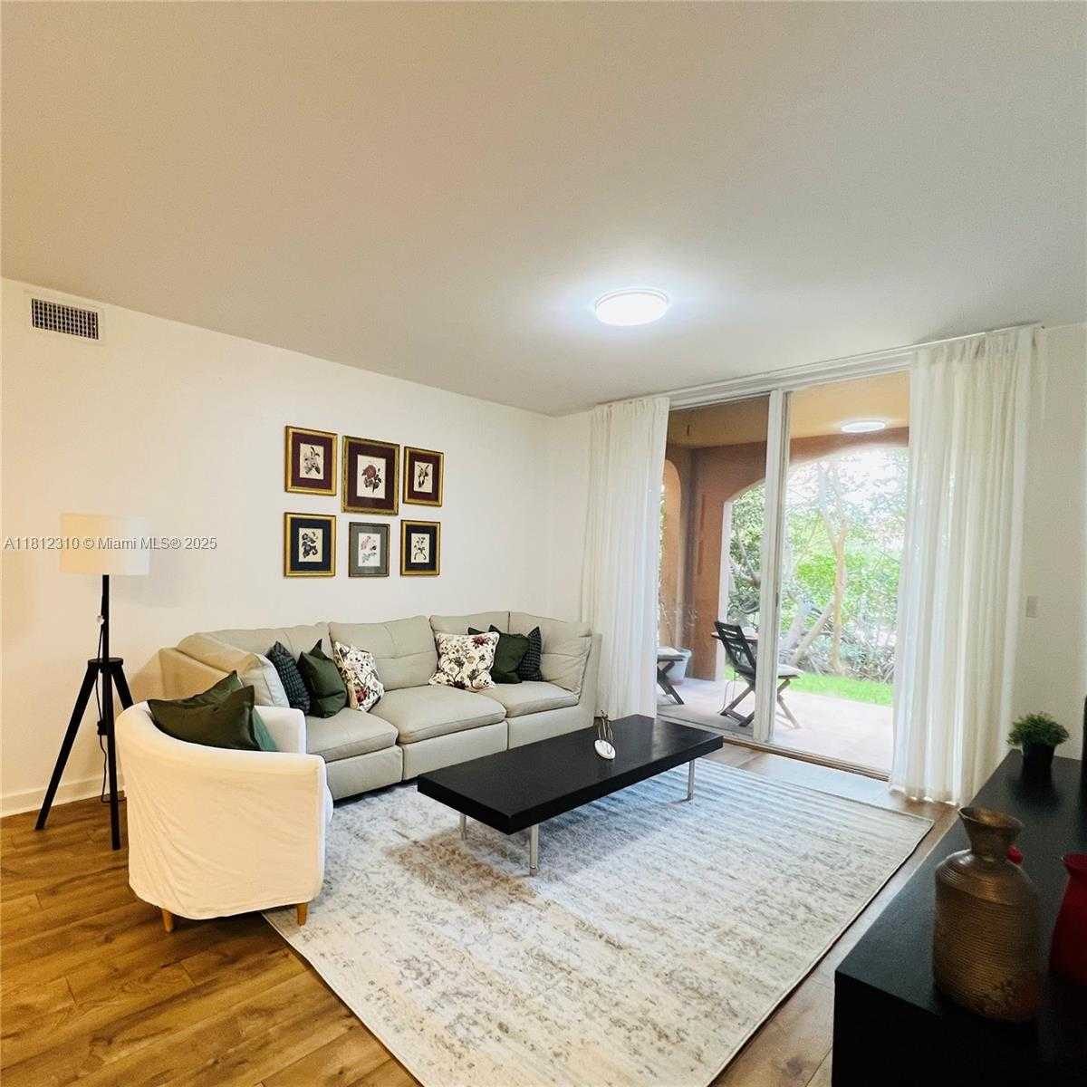 Small Image of 19999 EAST COUNTRY CLUB DR #1106, Aventura Number 2