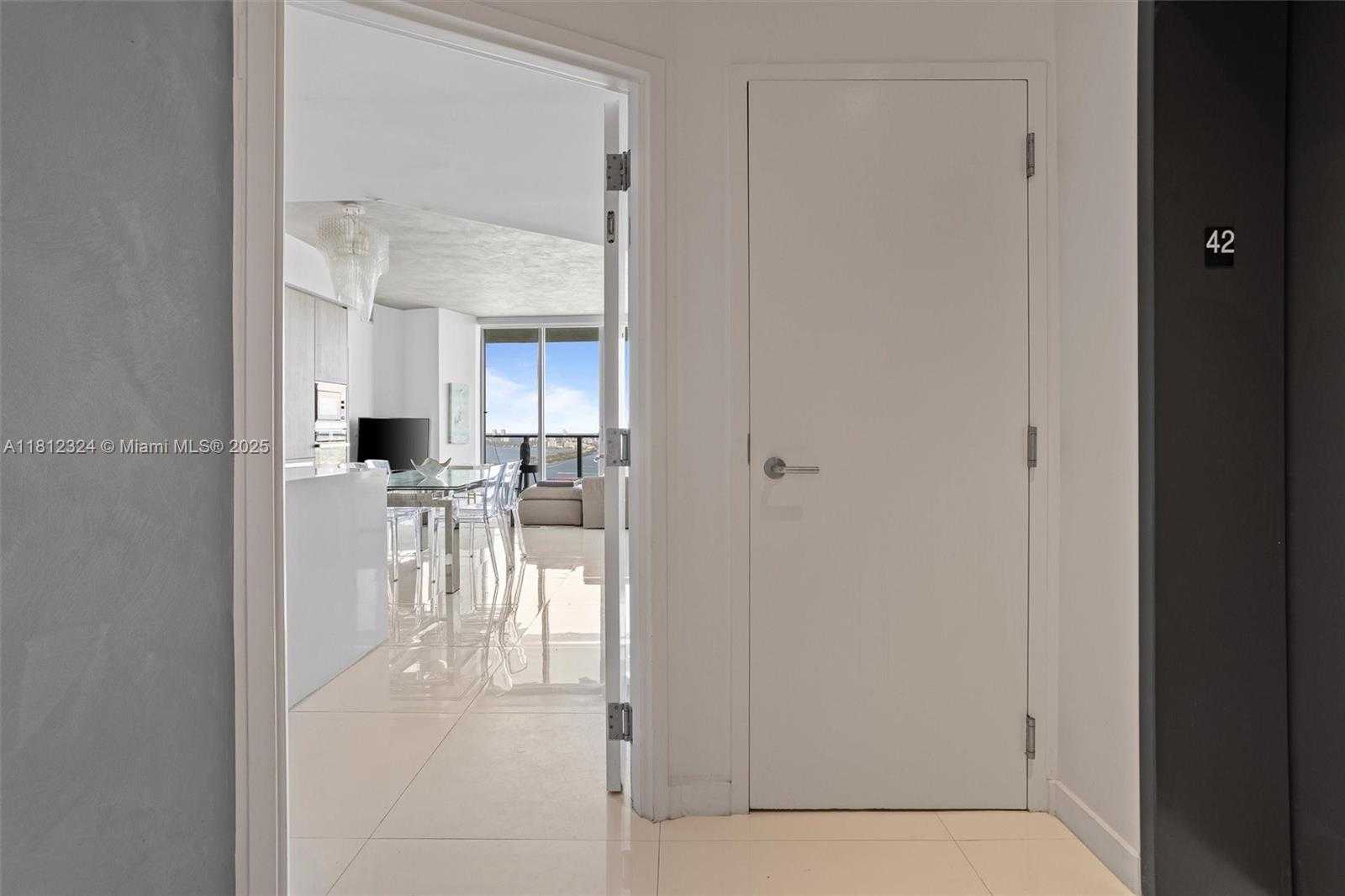 Small Image of 2900 NORTH EAST 7TH AVE #4205, Miami Number 19