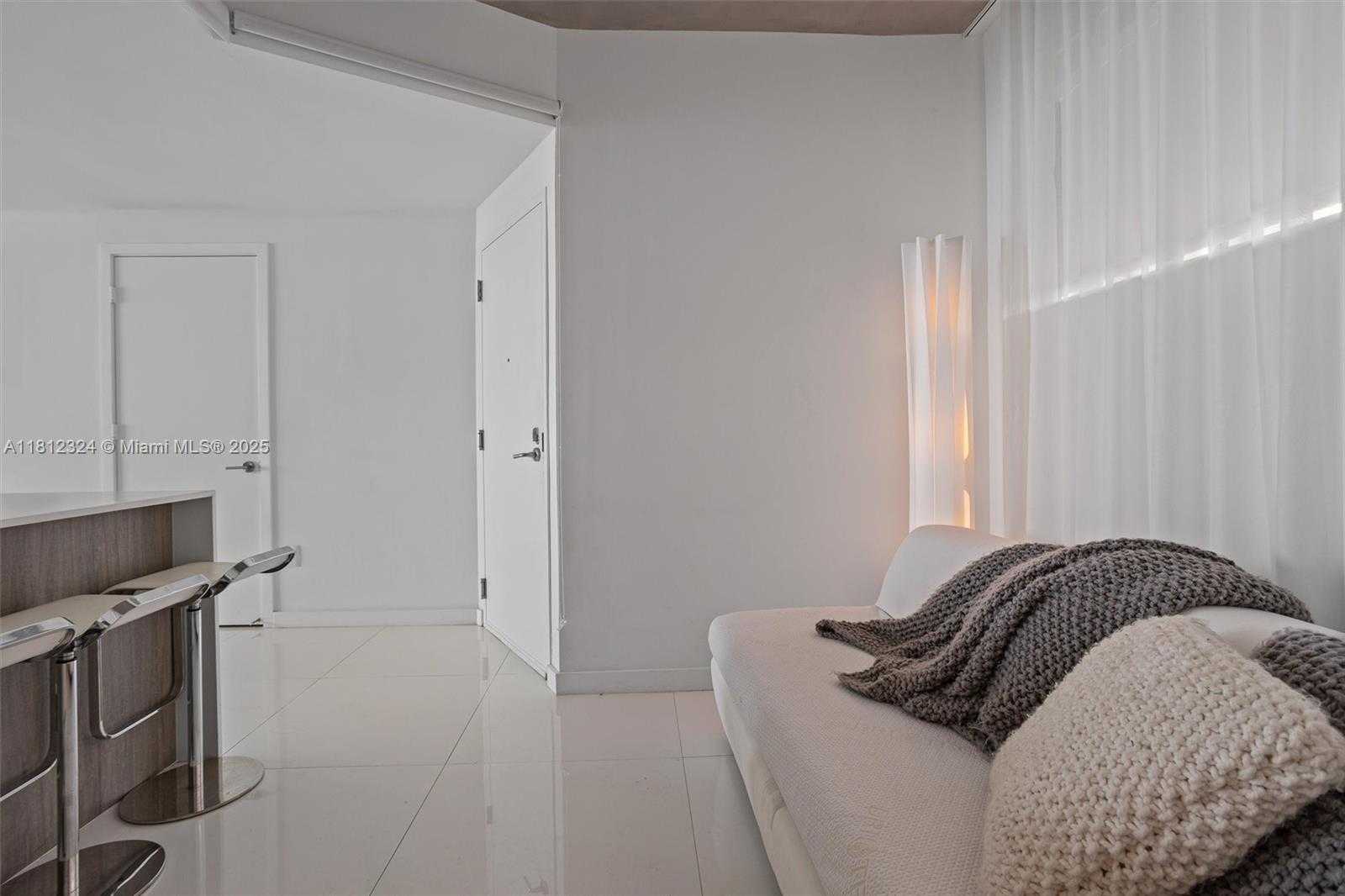 Small Image of 2900 NORTH EAST 7TH AVE #4205, Miami Number 20