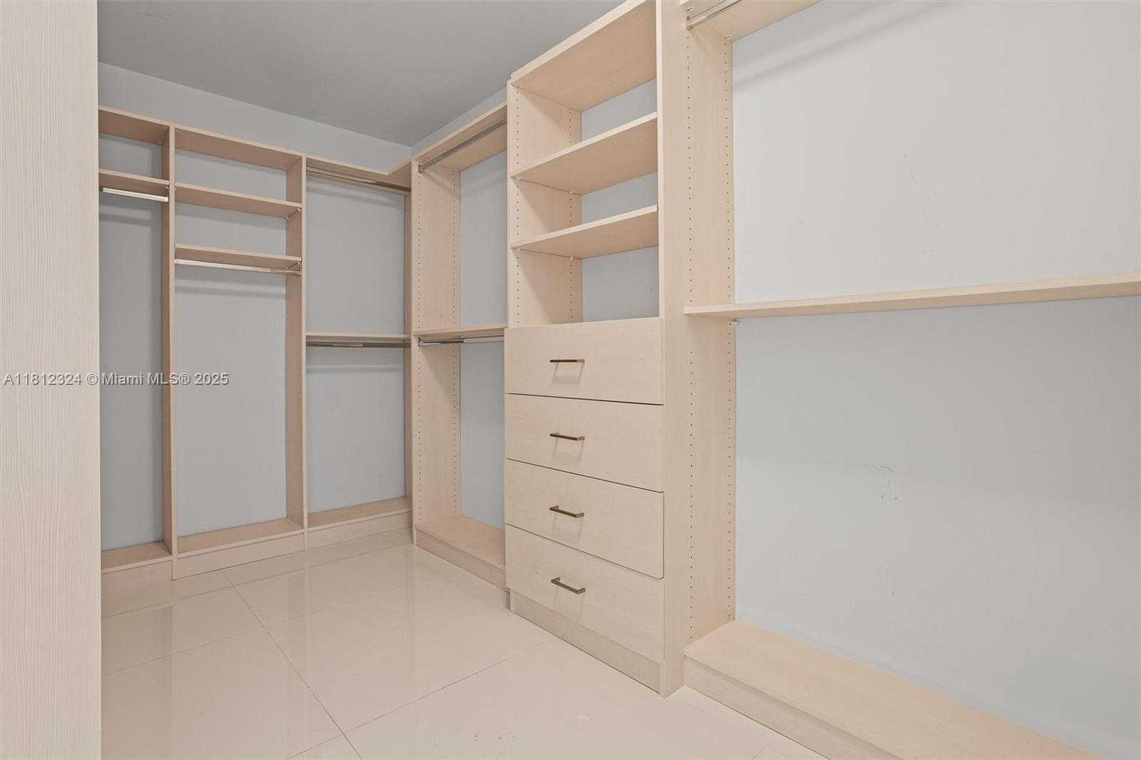 Small Image of 2900 NORTH EAST 7TH AVE #4205, Miami Number 29