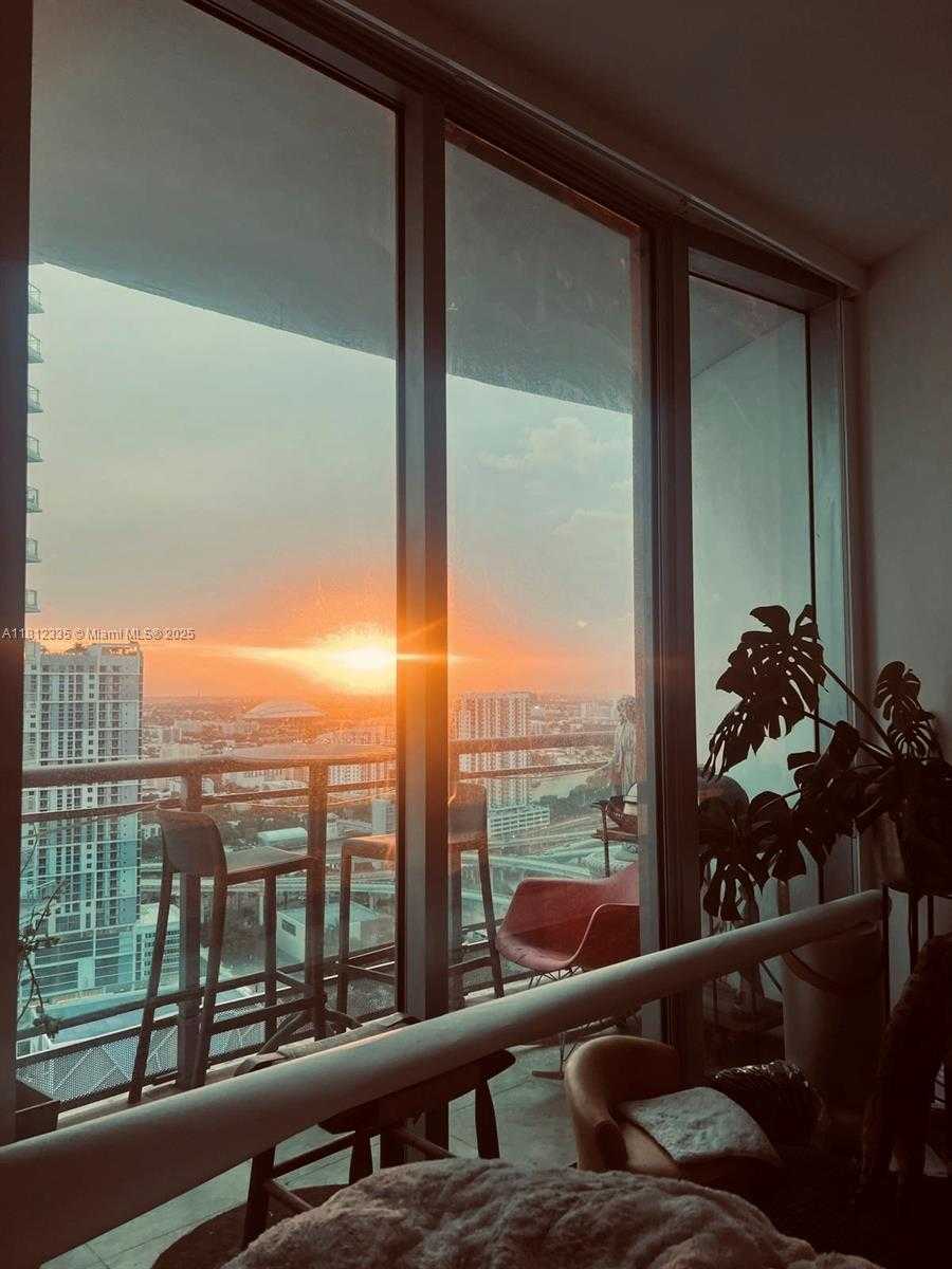 Small Image of 350 SOUTH MIAMI AVE #3514, Miami Number 10