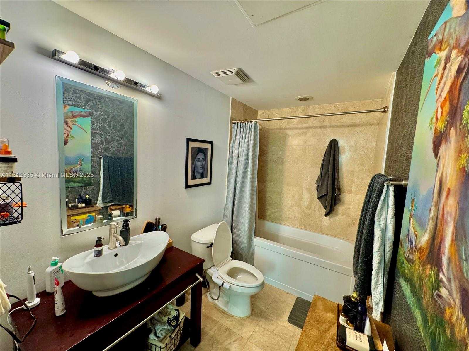 Small Image of 350 SOUTH MIAMI AVE #3514, Miami Number 13
