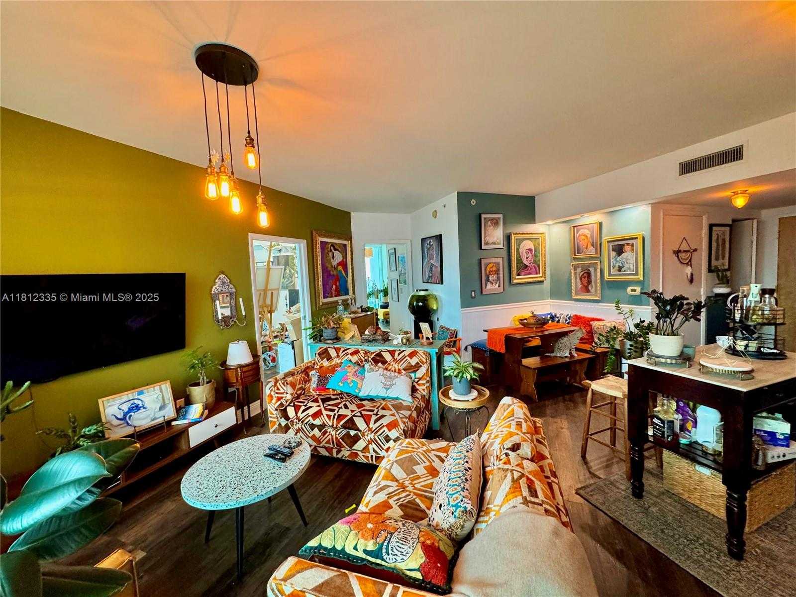 Small Image of 350 SOUTH MIAMI AVE #3514, Miami Number 15