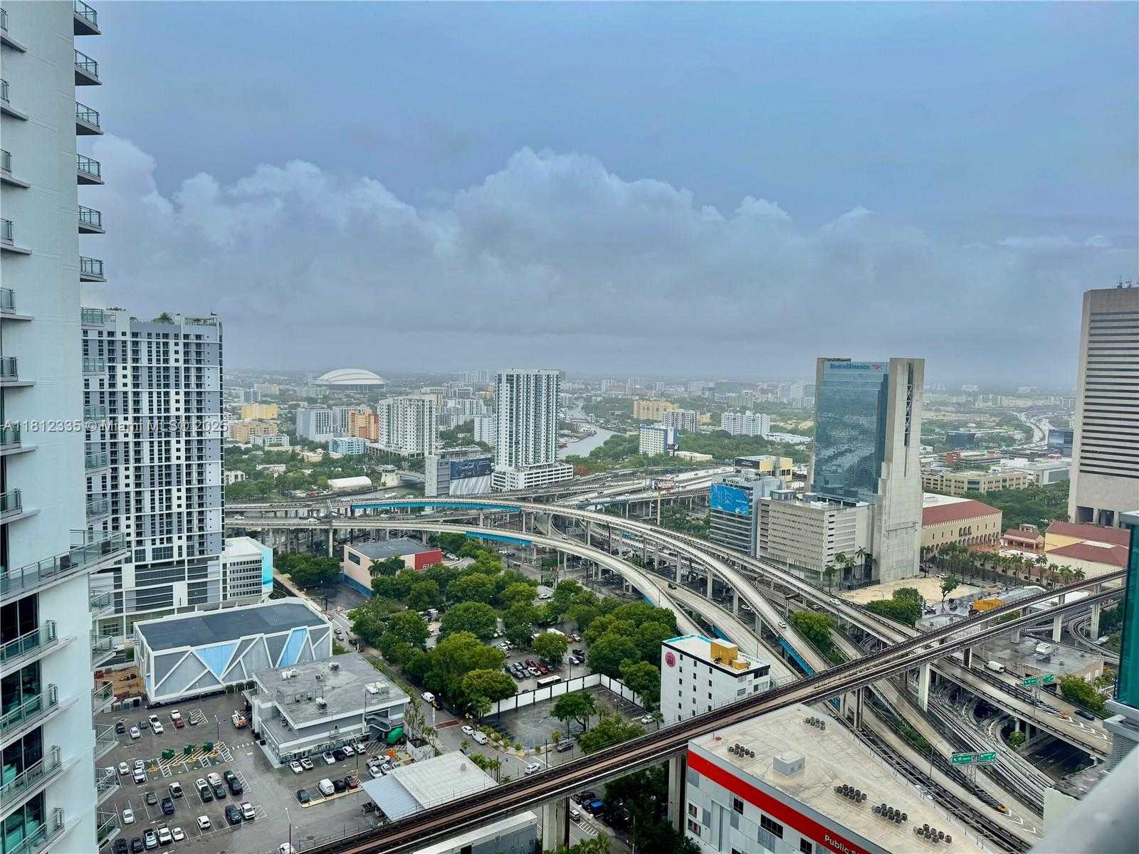 Small Image of 350 SOUTH MIAMI AVE #3514, Miami Number 17