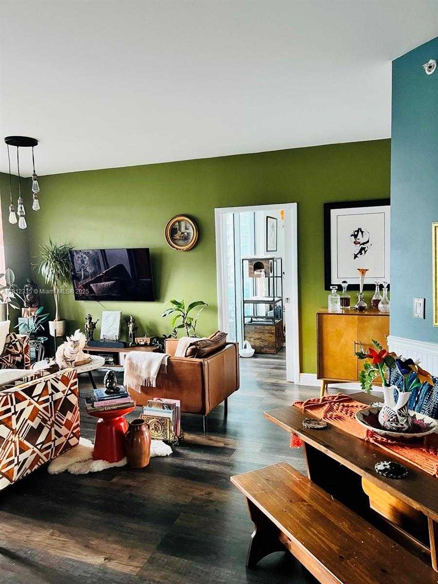 Small Image of 350 SOUTH MIAMI AVE #3514, Miami Number 4