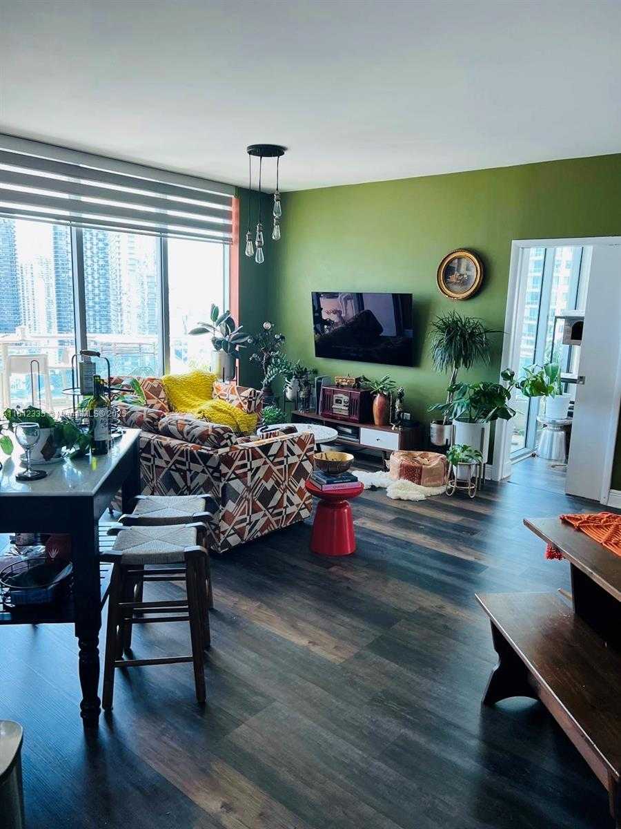 Small Image of 350 SOUTH MIAMI AVE #3514, Miami Number 6
