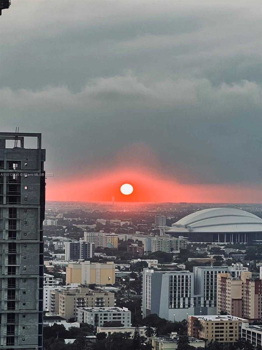 Small Image of 350 SOUTH MIAMI AVE #3514, Miami Number 9