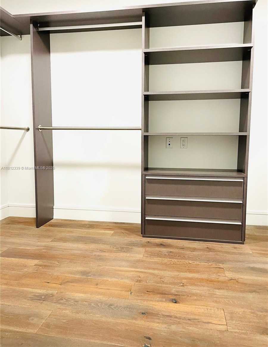 Small Image of 3300 NORTH EAST 188TH ST #409, Aventura Number 29