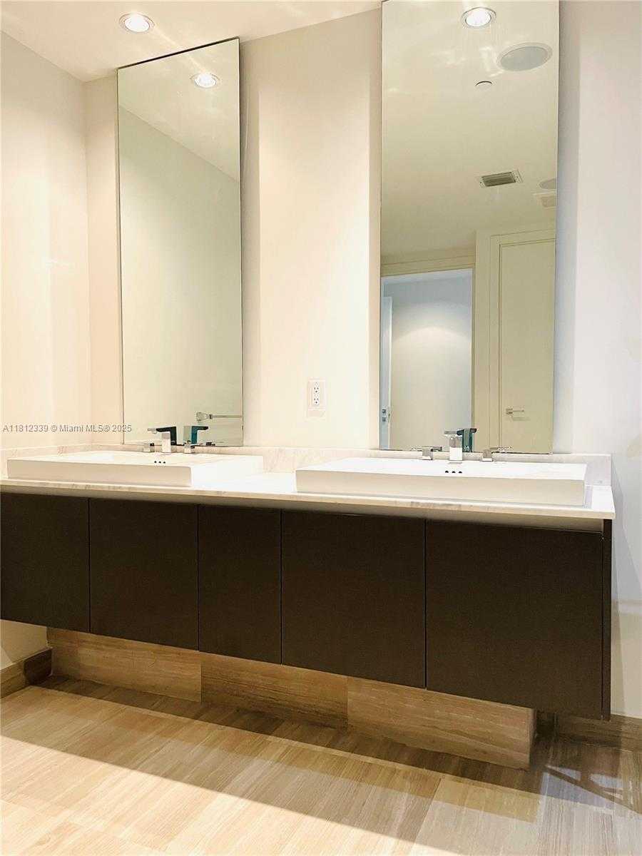 Small Image of 3300 NORTH EAST 188TH ST #409, Aventura Number 34