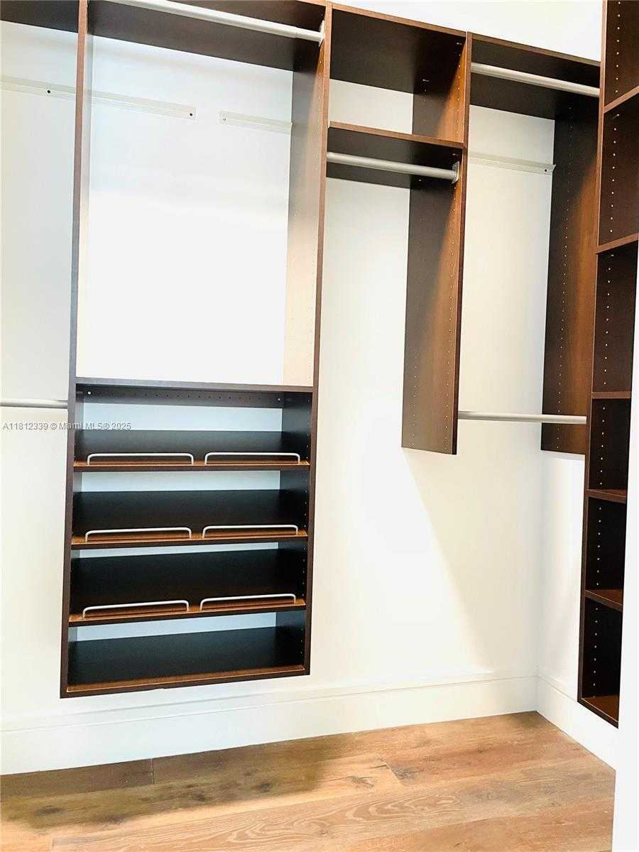 Small Image of 3300 NORTH EAST 188TH ST #409, Aventura Number 40