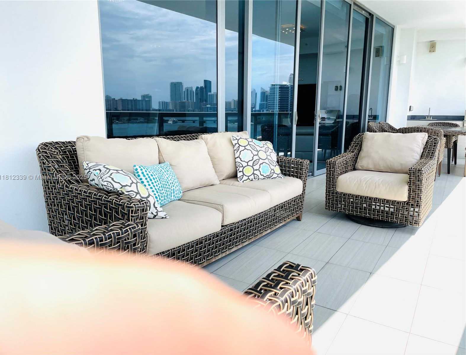 Small Image of 3300 NORTH EAST 188TH ST #409, Aventura Number 64