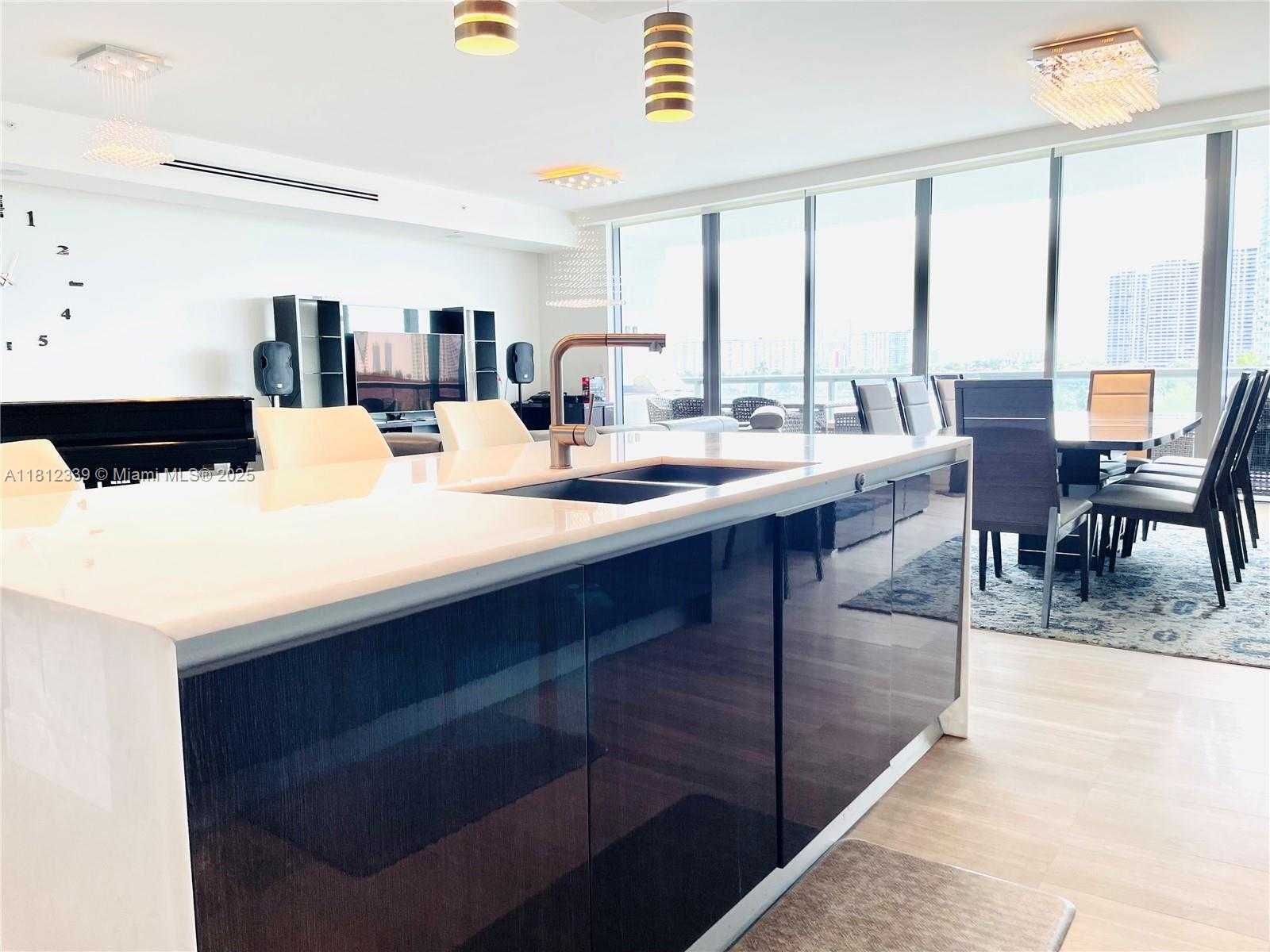 Small Image of 3300 NORTH EAST 188TH ST #409, Aventura Number 7