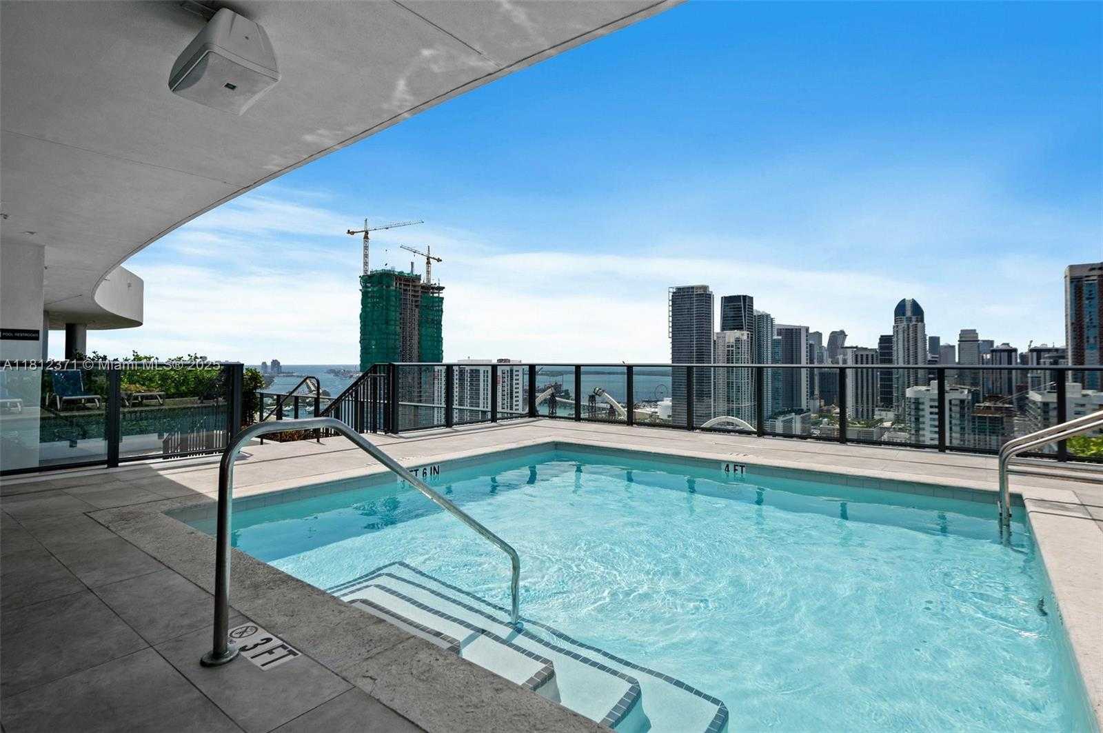 Small Image of 1600 NORTH EAST 1ST AVE #2420, Miami Number 24