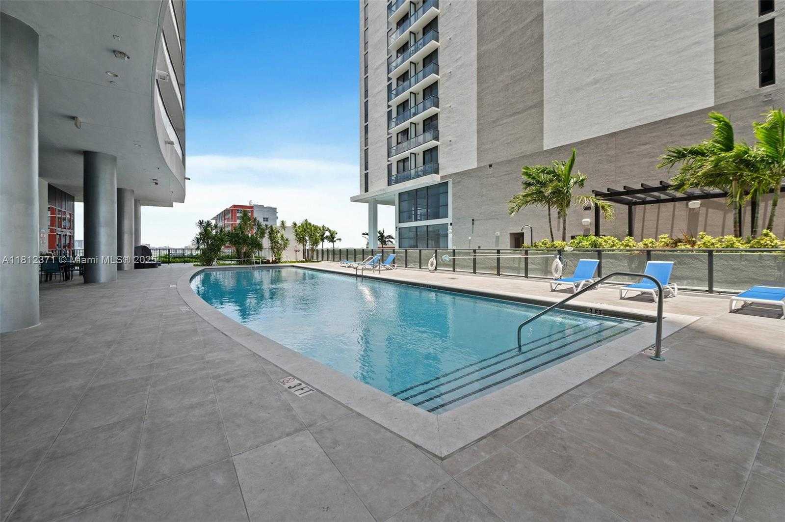 Small Image of 1600 NORTH EAST 1ST AVE #2420, Miami Number 31
