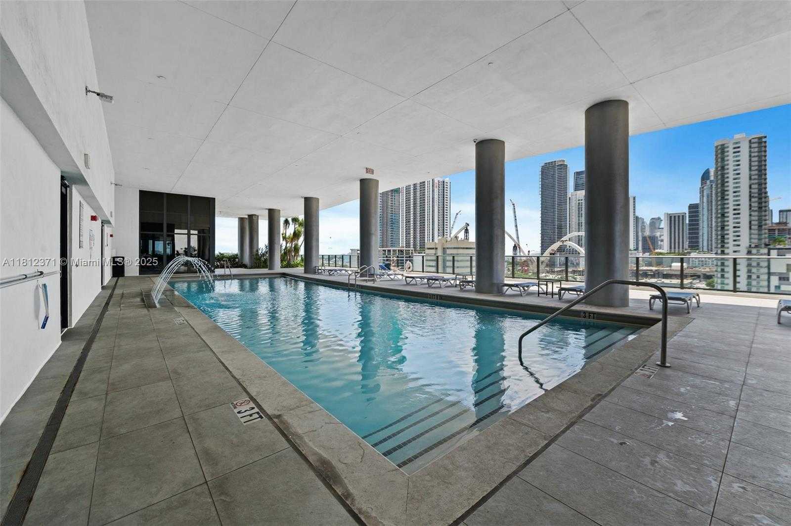 Small Image of 1600 NORTH EAST 1ST AVE #2420, Miami Number 33