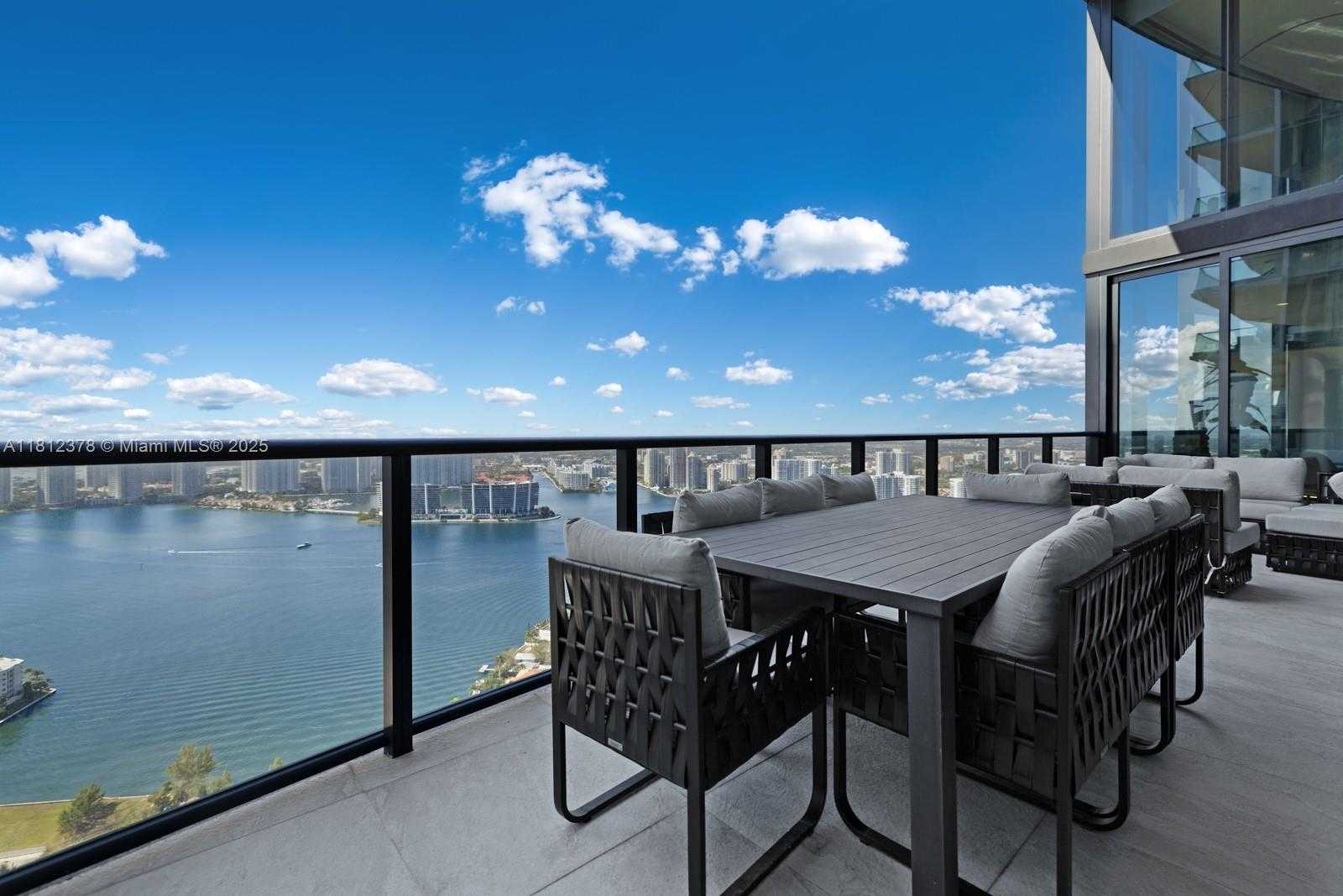 Small Image of 18555 COLLINS AVE #4603, Sunny Isles Beach Number 31