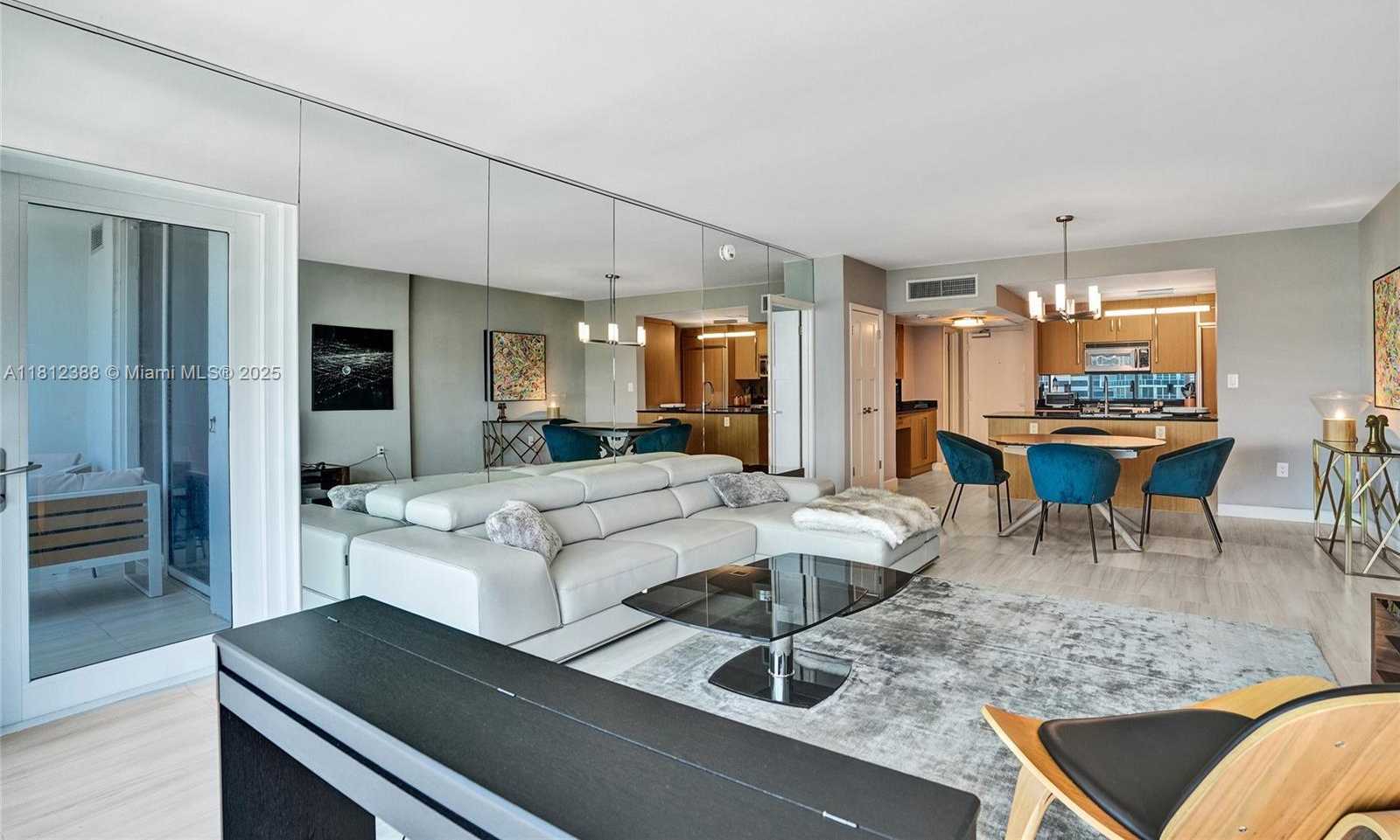 Small Image of 10275 COLLINS AVE #1116, Bal Harbour Number 11