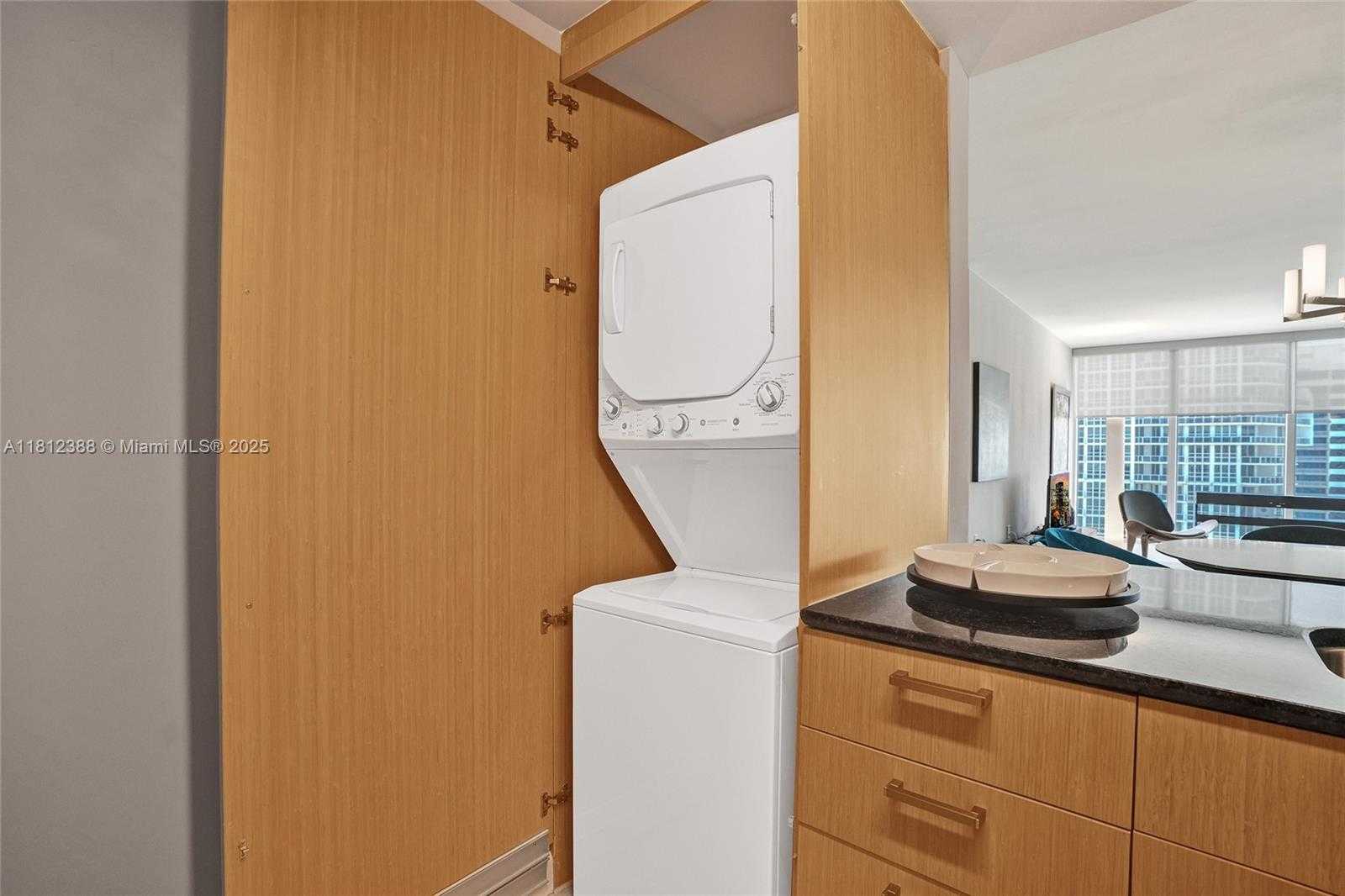 Small Image of 10275 COLLINS AVE #1116, Bal Harbour Number 19