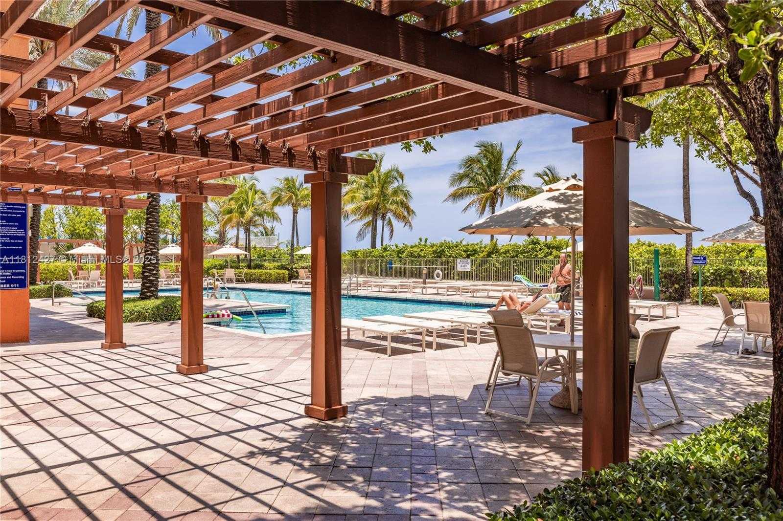 Small Image of 2080 SOUTH OCEAN DR #202, Hallandale Beach Number 26