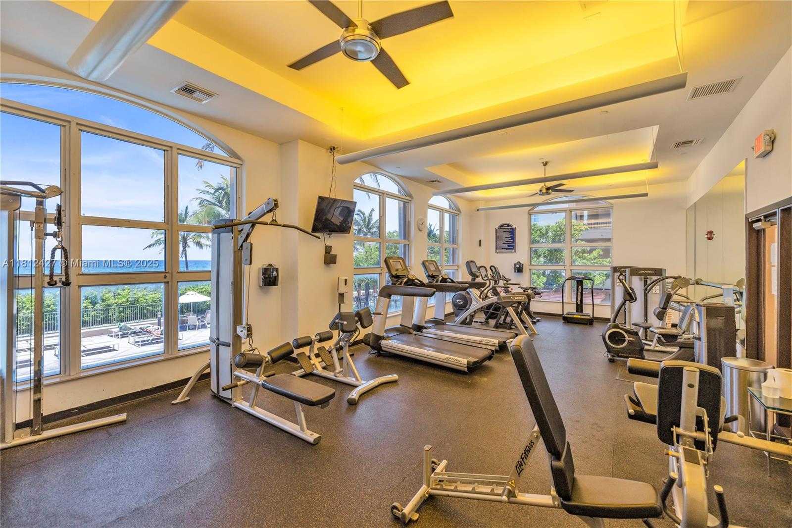 Small Image of 2080 SOUTH OCEAN DR #202, Hallandale Beach Number 29