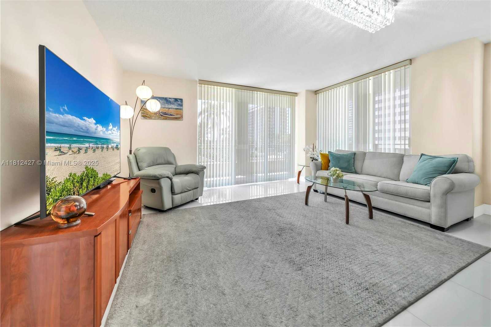 Small Image of 2080 SOUTH OCEAN DR #202, Hallandale Beach Number 4
