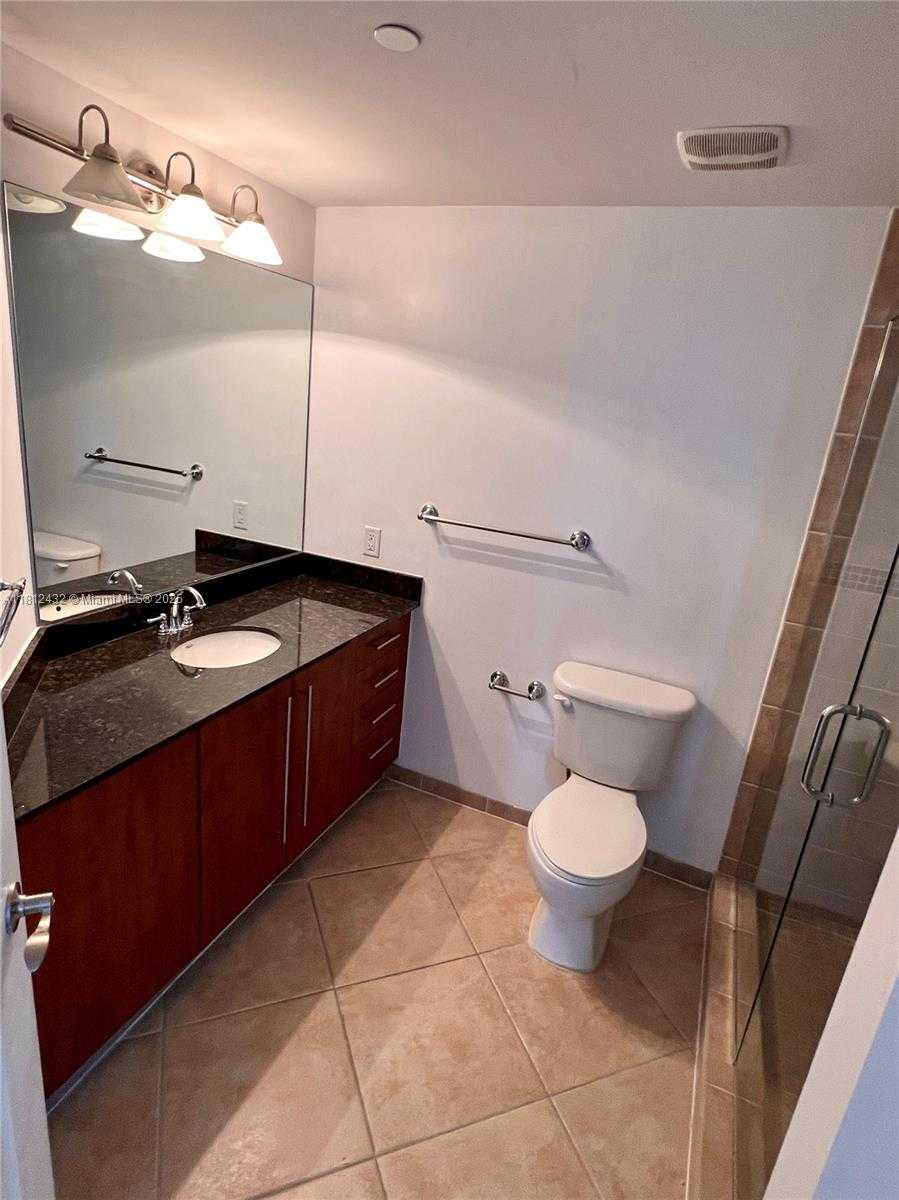 Small Image of 7350 #1211S, Miami Number 5