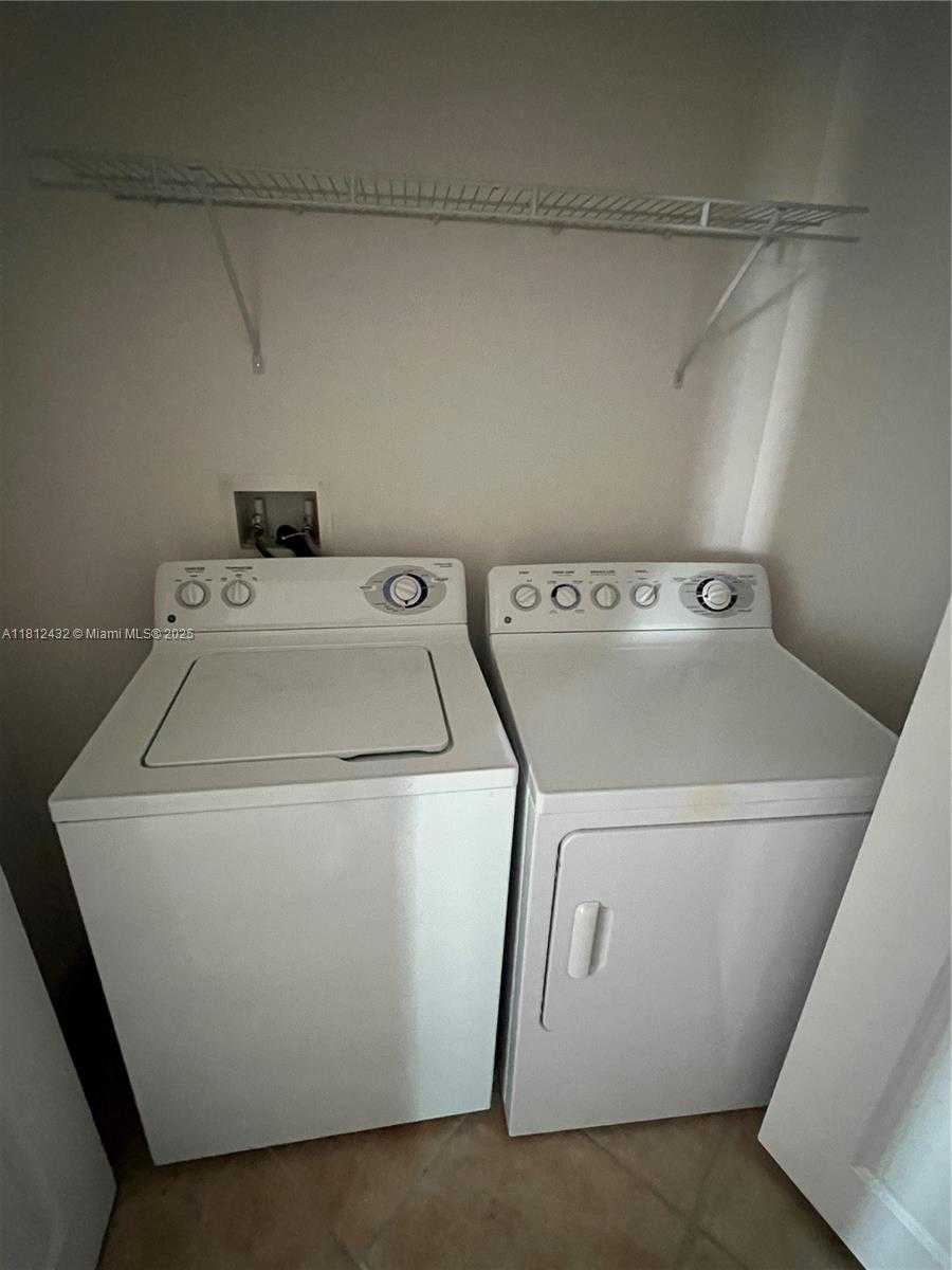 Small Image of 7350 #1211S, Miami Number 7