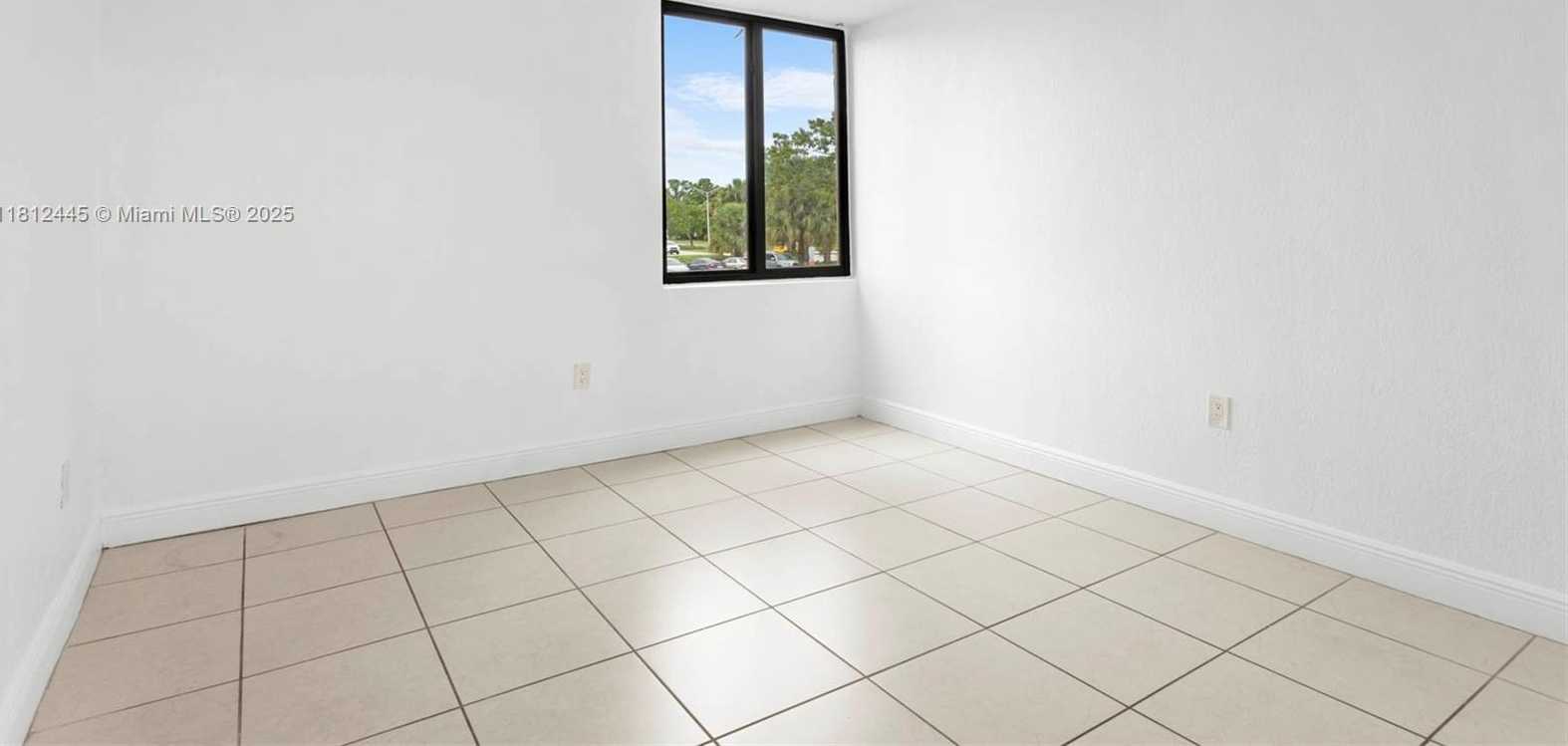 Small Image of 10400 SOUTH WEST 108TH AVE #A203, Miami Number 19