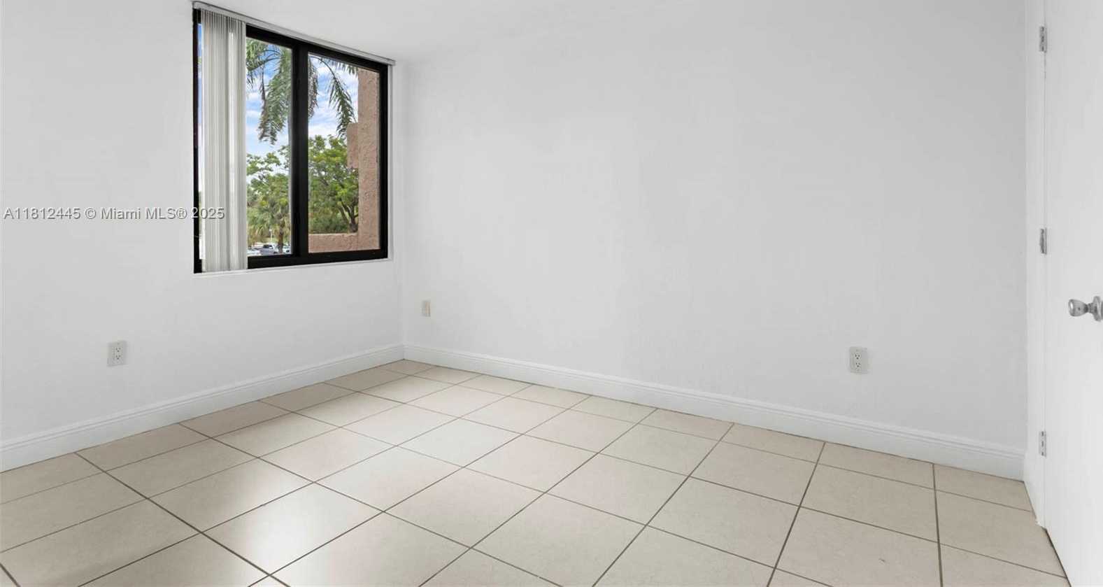Small Image of 10400 SOUTH WEST 108TH AVE #A203, Miami Number 20