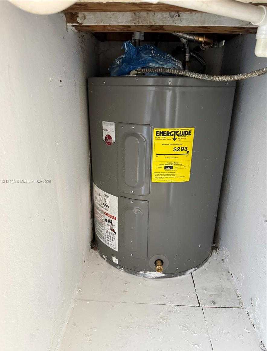 Small Image of 4845 NORTH WEST 7TH ST #407-5, Miami Number 19