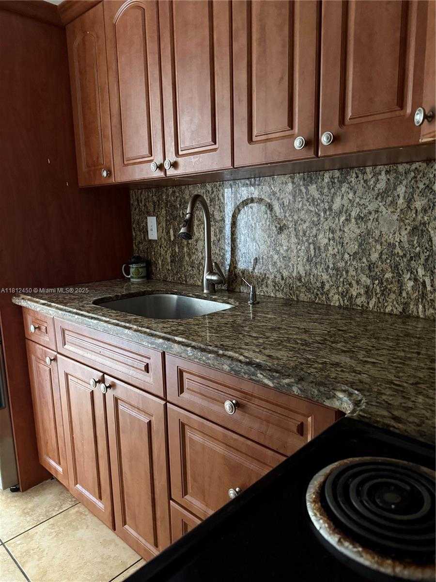 Small Image of 4845 NORTH WEST 7TH ST #407-5, Miami Number 21