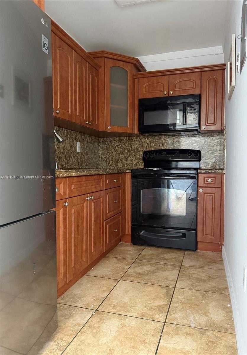 Small Image of 4845 NORTH WEST 7TH ST #407-5, Miami Number 22