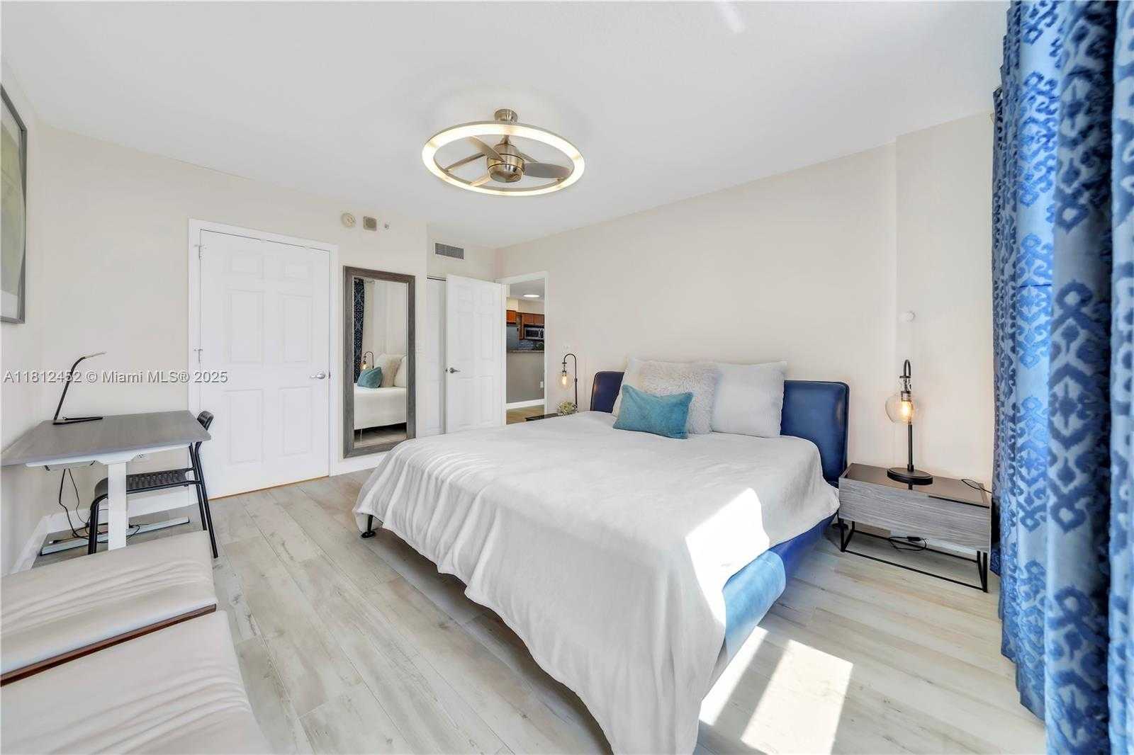 Small Image of 2080 SOUTH OCEAN DR #301, Hallandale Beach Number 10
