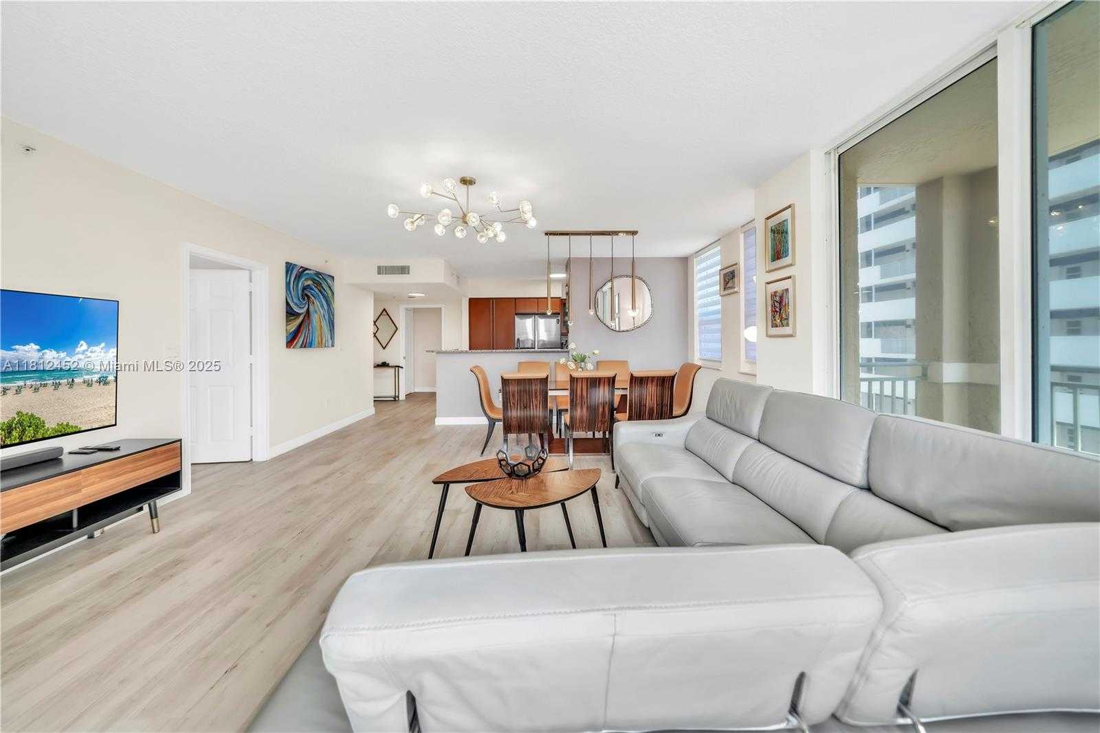 Small Image of 2080 SOUTH OCEAN DR #301, Hallandale Beach Number 4