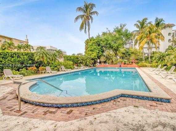 Small Image of 255 WEST 24TH ST #334, Miami Beach Number 11