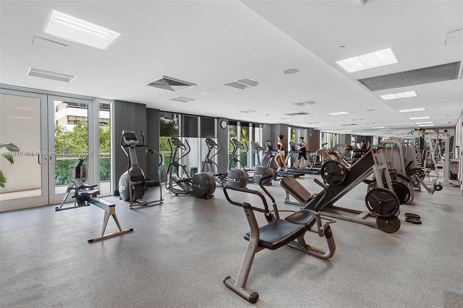 Small Image of 951 BRICKELL AVE #2409, Miami Number 18