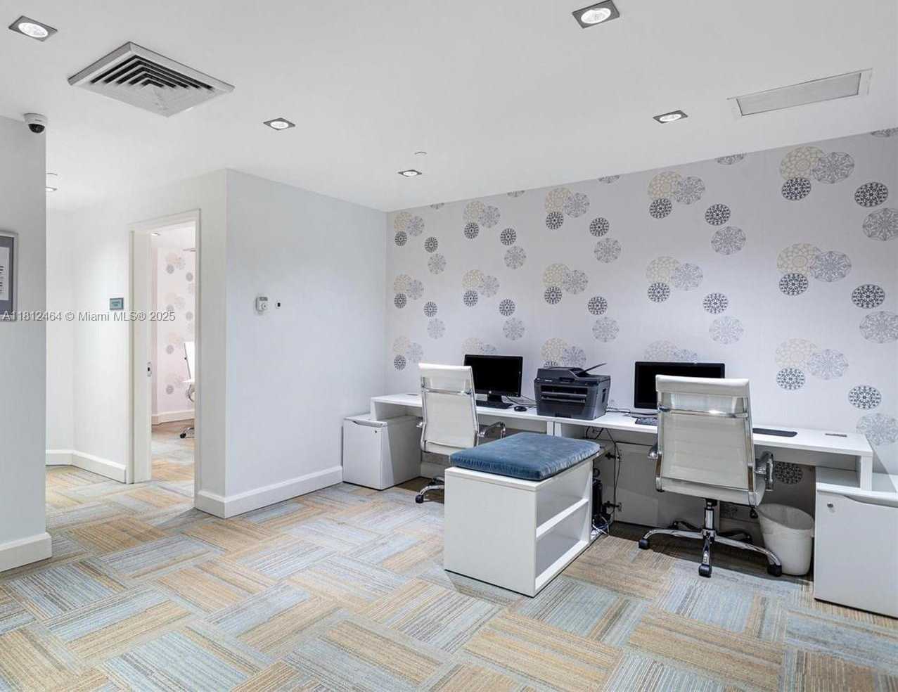 Small Image of 951 BRICKELL AVE #2409, Miami Number 23