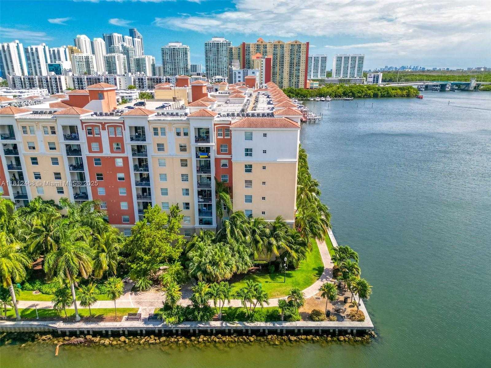 Small Image of 17125 NORTH BAY RD #3312, Sunny Isles Beach Number 8